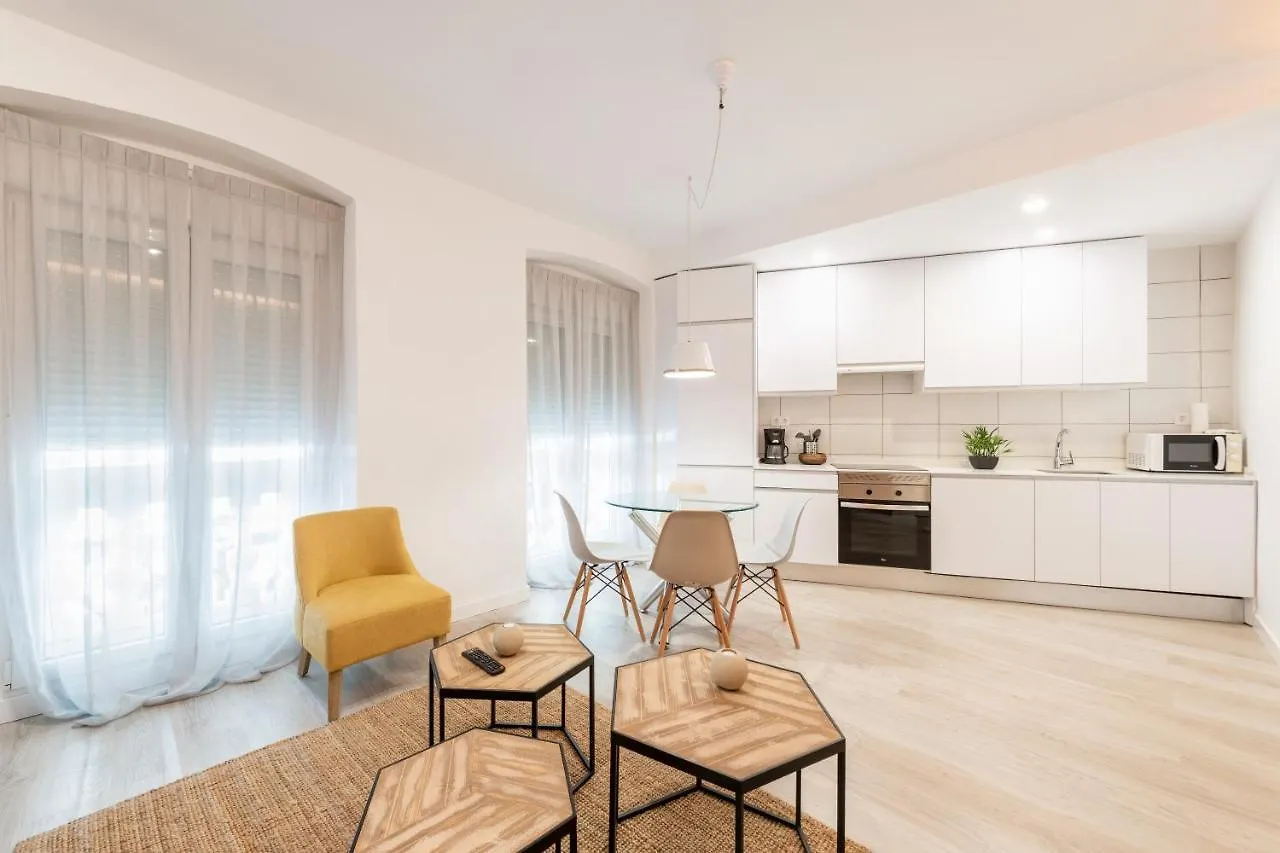 Apartment Bright And Modern- 2 Bedrooms 1Bathroom- Mintystay - Bocangel Madrid Spain